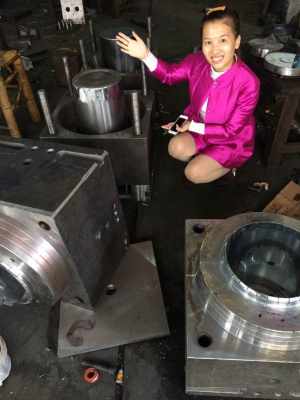 12公斤油漆桶模具,涂料桶塑料模具,注塑桶模具